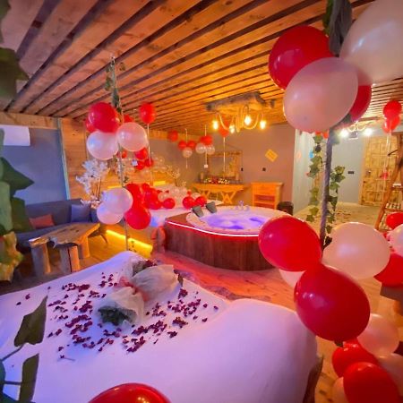 Bed and Breakfast Heaven Vip Wooden Palace Ardeşen Exterior foto