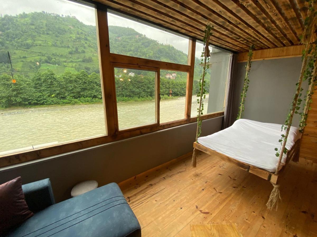 Bed and Breakfast Heaven Vip Wooden Palace Ardeşen Exterior foto