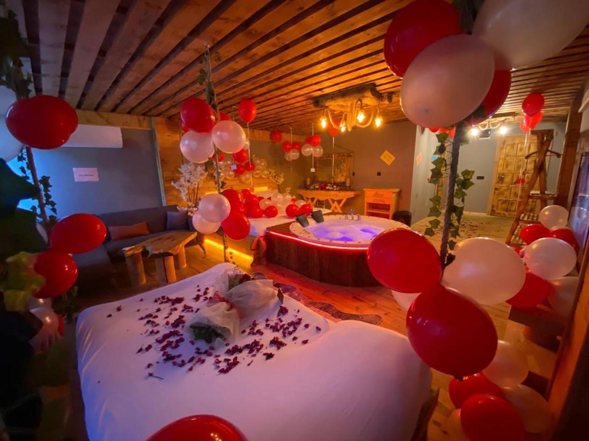 Bed and Breakfast Heaven Vip Wooden Palace Ardeşen Exterior foto