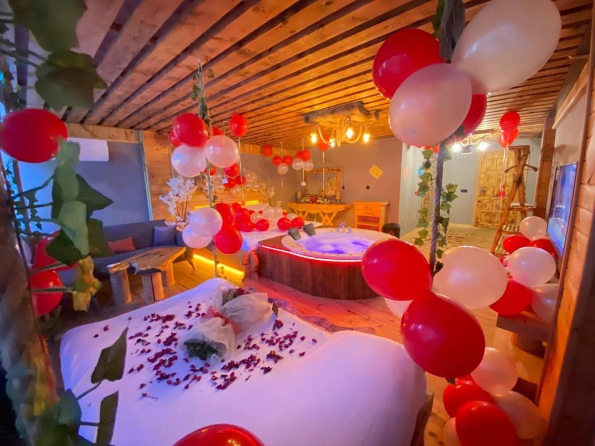 Bed and Breakfast Heaven Vip Wooden Palace Ardeşen Exterior foto