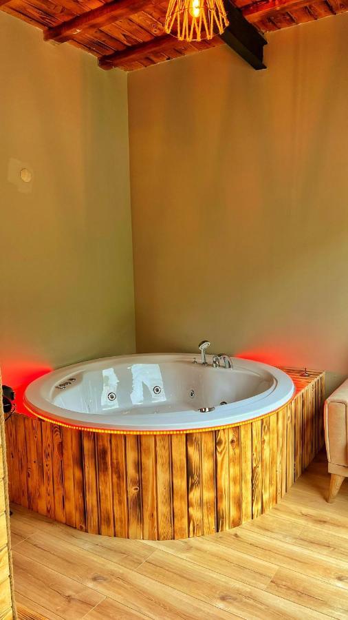 Bed and Breakfast Heaven Vip Wooden Palace Ardeşen Exterior foto