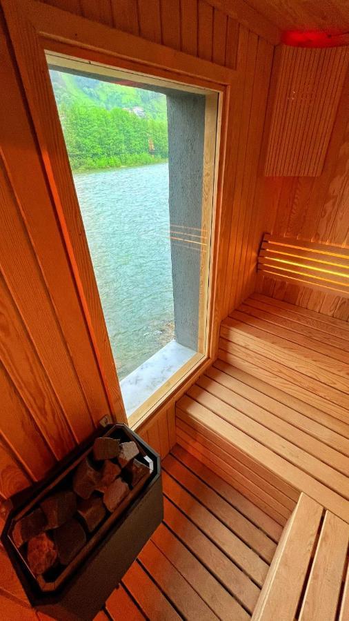 Bed and Breakfast Heaven Vip Wooden Palace Ardeşen Exterior foto