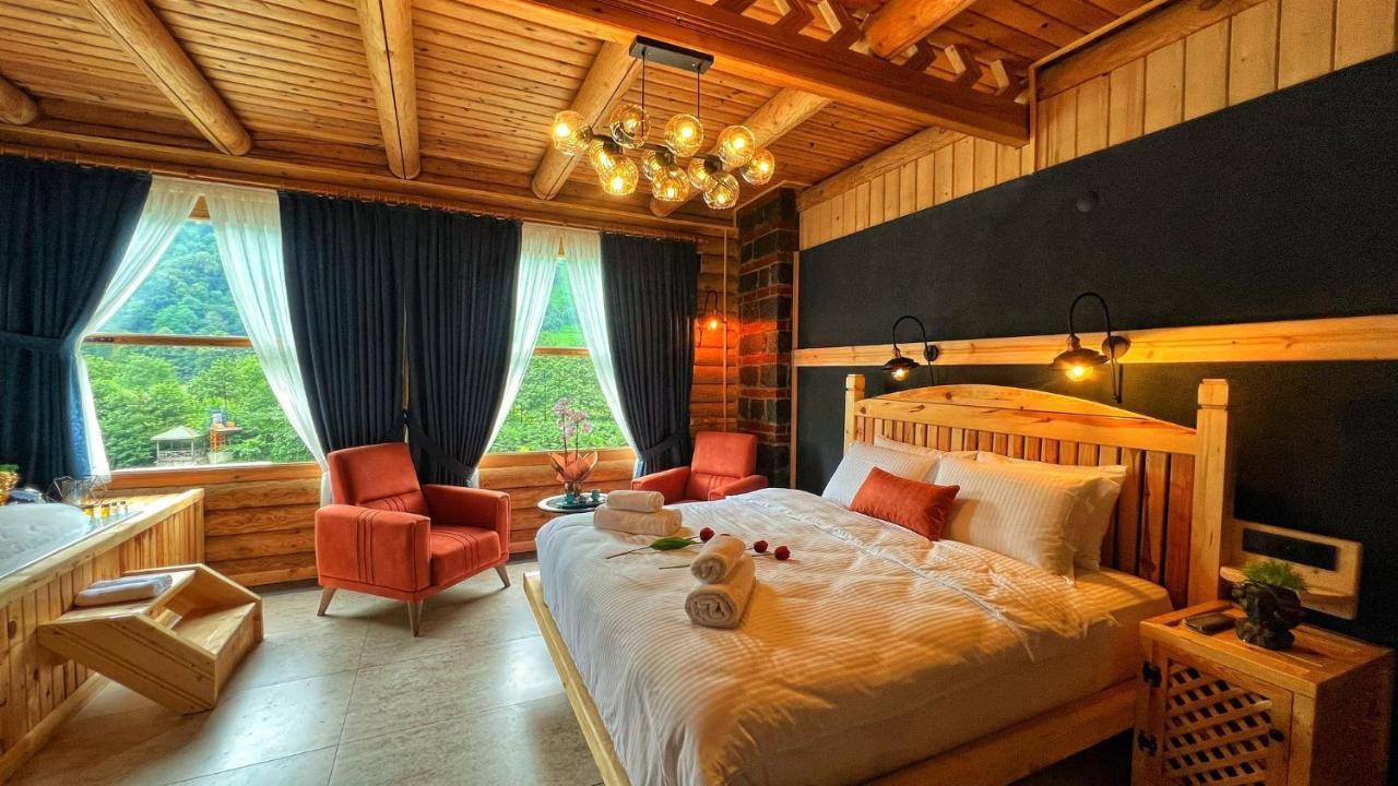 Bed and Breakfast Heaven Vip Wooden Palace Ardeşen Exterior foto