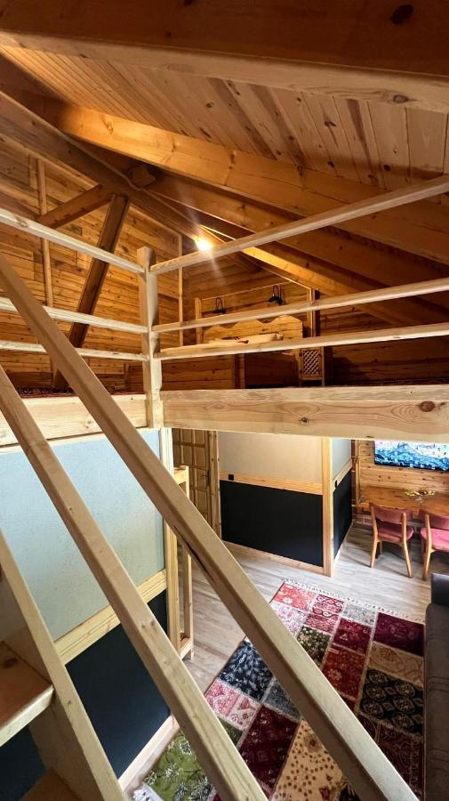 Bed and Breakfast Heaven Vip Wooden Palace Ardeşen Exterior foto